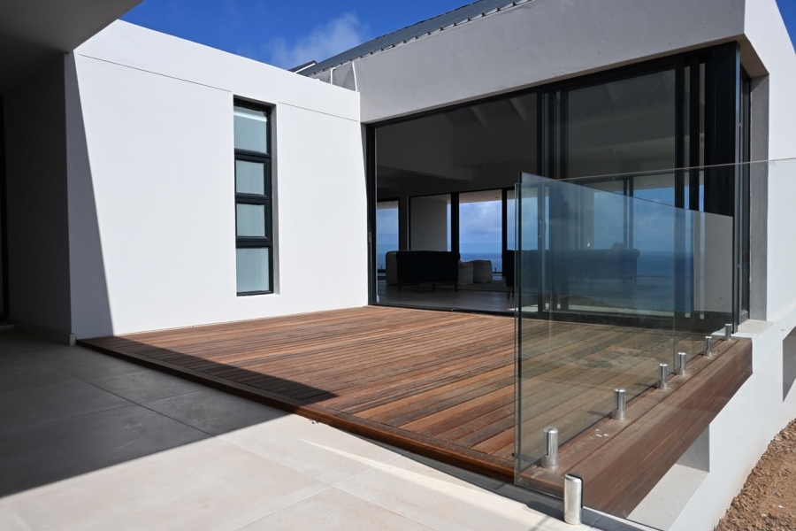 4 Bedroom Property for Sale in Moquini Coastal Estate Western Cape